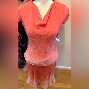 Jones Wear coral top and skirt- Size 4 - Brand new